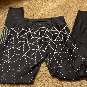 Cool pattern workout leggings
